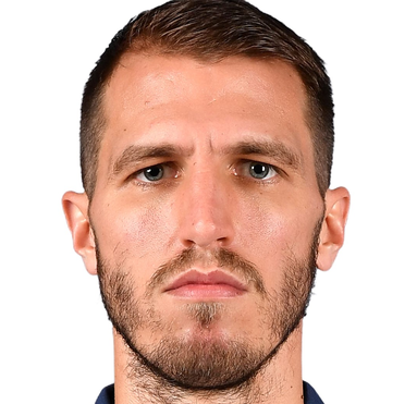 https://img.enkune.com/img/football/player/d184739dba8a2259cf07cd4475e3d409.png